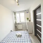3rooms-balcony-pkp - Deerrest