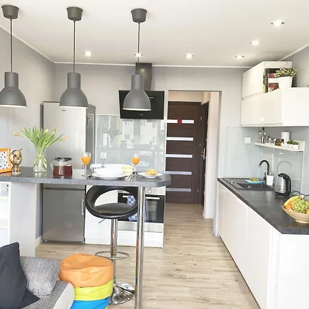 3rooms-balcony-pkp - Deerrest Wroclaw
